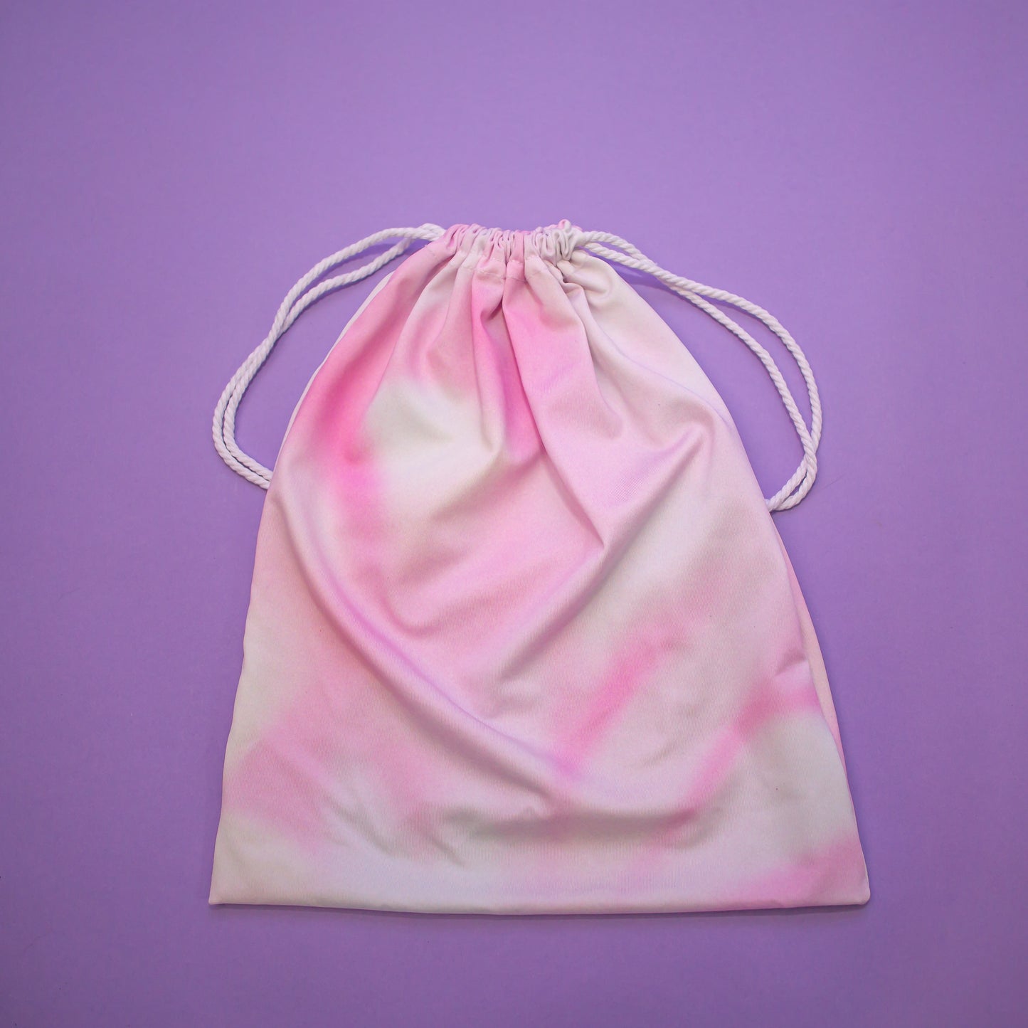 Watercolor grip bag
